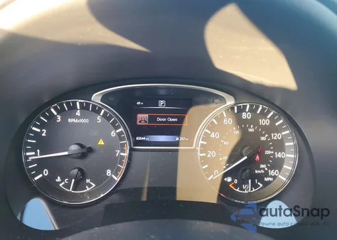 2017 Nissan Altima 2.5 z USA, uszkodzony, nr VIN 1N4AL3AP0HC215208